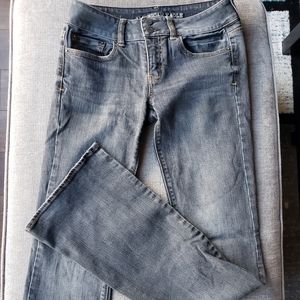 American Eagle size 4 Artist Stretch